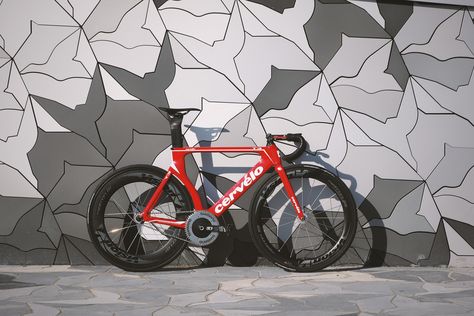 Shukaku Fixie, Bicycle Wallpaper, Cycling Motivation, Fixie Bike, Fixed Gear Bike, Drawing Wallpaper, 8k Wallpaper, Track Bike, Sport Car