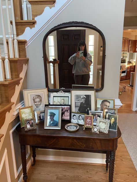 Picture Frames On Dresser Display, Dresser Picture Display, Picture Frames On Table Display, How To Display Photos On A Table, Framed Photos On Table, How To Style Picture Frames On Table, Displaying Old Photos Family Pictures, Picture Frames On Table, Picture Table Display