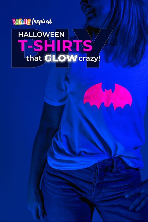 Get into the Halloween spirit with a simple glow-in-the-dark DIY Halloween T-shirt idea that is perfect for adults and kids. Halloween Tshirt Diy, Spirt Halloween, Diy Halloween Shirts, Halloween Svgs, Diy Glow, Glow Birthday, Mickey Halloween, T Shirt Ideas, Paint Shirts