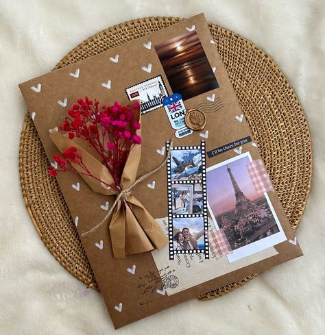 ✨✨ . Z . . . . #explorepage #explore #vintagepage #aesthetically Birthday Journaling Ideas, Unique Birthday Cards Creative Beautiful, House Warming Gifts Ideas, Aesthetic Letter Ideas, Tarjetas Aesthetic, Aesthetic Card Ideas, Aesthetic Cards, Book Gift Basket, Scrapbook Aesthetic