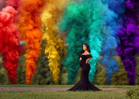 Rainbow baby maternity photos Rainbow Maternity Photoshoot, Rainbow Maternity Shoot Ideas, Rainbow Maternity Shoot, Rainbow Baby Maternity Pictures, Rainbow Baby Photoshoot, Rainbow Baby Shower Theme, Outdoor Poses, Rainbow Photography, Reading Rainbow