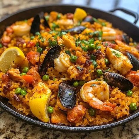 Valerie's Home Cooking | Seafood Paella 🦐🐙🍚 | Facebook Authentic Paella Recipe, Paella Party Decorations, Tapas Spanish, Paella Party, Paella Recipe Seafood, Seafood Boil Recipes, Fish Dinner Recipes, Seafood Paella, Paella Recipe