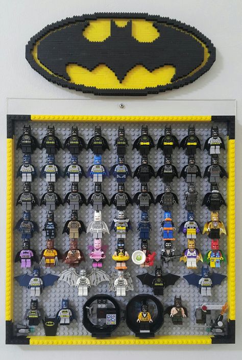 Cool Lego Minifigures, Lego Batman Minifigures, Batman Accessories, Batman And Spiderman, Batman Things, I Love Batman, Lego Logo, Batman Room, Batman Collection