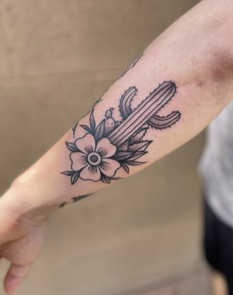 Western Finger Tattoos For Women, Traditional Cactus Tattoo, Cactus Tattoo Sleeve, Western Finger Tattoos, Desert Flower Tattoo, Western Flower Tattoo, Western Thigh Tattoos Women, Cactus Flower Tattoo, Western Arm Tattoos For Women