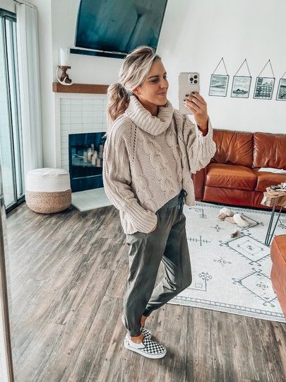 Amazon chenille sweater and joggers! http://liketk.it/36ssM / #liketkit @liketoknow.it #LTKSeasonal #LTKfit #StayHomeWithLTK #balconydecor #apartmentdecor #joggers #amazonfashion #chunkysweater #cableknit #turtleneck #chenille #vans Joggers And Turtleneck Outfit, Jogger And Sweater Outfits, Joggers With Sweater Outfit, Knit Joggers Outfit, Sweater And Joggers Outfit, Joggers Outfit Women, Jogger Outfit, Turtleneck Outfit, Crz Yoga