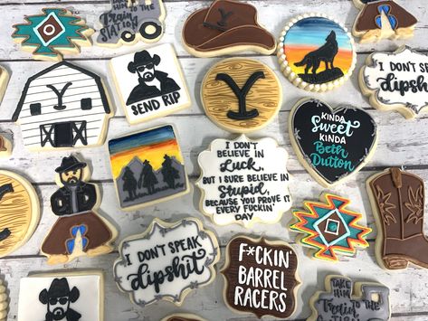 Yellowstone Christmas, Cowboy Birthday Cakes, Lodge Christmas, Large Cookies, Cowboy Theme Party, Cowboy Cookies, Cakes And Cookies, Cowboy Birthday, Cookies Christmas