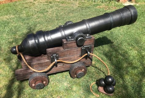 Pirate Canon Diy, Diy Pirate Cannon Balls, Pirate Cannon, Pirate Oc, Front Yard Halloween Decorations, Pirate Halloween Decorations, Halloween Pirates, Pirate Props, Halloween Food Decorations