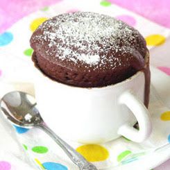 Pinstrosity: Mupcake Microwave Cupcake, Microwave Chocolate Cakes, Microwave Cake, Angel Food Cake Mix Recipes, Chocolate Mug Cake, Individual Cakes, Chocolate Mug Cakes, Mug Recipes, Microwave Recipes