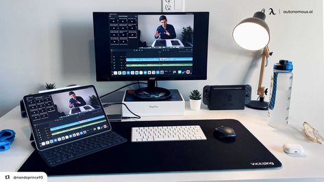 Having the right beginner streaming setup actually starts with the desk, chair, mouse, and keyboard you choose. Learn everything necessary to begin live streaming. Streaming Setup, Mouse And Keyboard, Desk Inspo, The Desk, How To Set Up, Desk Chair, Live Streaming, You Choose, Keyboard