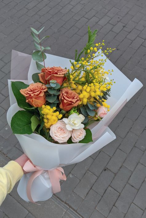 Spring bouquet roses mimosa freesia Mimosa Flower Bouquet, Mimosa Bouquet, Freesia Bouquet, Mimosa Flower, Bouquet Roses, Flowers Shop, Spring Bouquet, Rose Bouquet, Mimosa