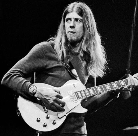 #JohnMayall  https://t.co/FjIJlGlXIb Fillmore East, John Mayall, Blues Artists, Amnesty International, David Gilmour, Wembley Stadium, National Photography, Neil Young, Jimmy Page