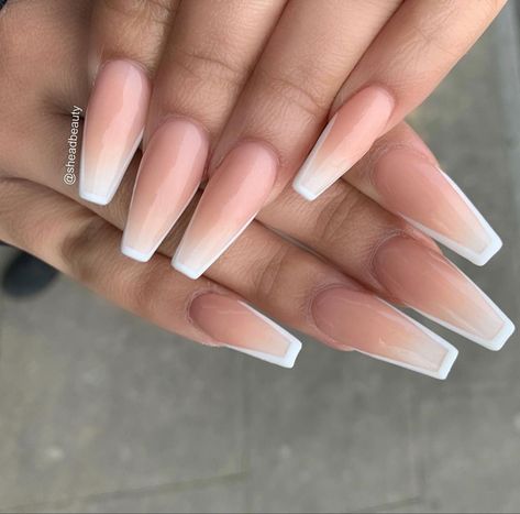 White Tip Nails, Edge Nails, Ombre Nails Glitter, Racun Shopee, French Nail Designs, Ombre Nail Designs, Classic Nails, Nails White, Tip Nails