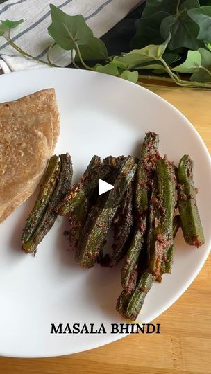 126K views · 631 reactions | Masala Hindi- super simple recipe that you can have as a side to dal rice or rotis. Literally takes 10 mins to make!   Ingredients I used:  - 200g Bhindi / okra  - salt - 1/4 tsp turmeric  - 1 tsp red chilli powder - 1 tsp coriander powder  - 1/2 tsp cumin powder  - pinch of hing  - 1/4 tsp garam masala  - oil - 1/2 tsp jeera  - 1/2 tsp saunf/fennel seeds   [masala bhindi, bhindi masala, masala bhindi recipe, bhindi recipe, okra, okra recipe, bhindi masala recipe, okra recipes, bhindi fry, okra fry, tava bhindi]   #bhindi #bhindifry #okra #okrarecipes #bhindirecipe #dubaifoodbloggers #uaefoodbloggers #uaefoodblogger #dubaifoodblogger #foodblogger #recipevideo #recipeoftheday #recipes #foodstagram #foodporn #food #instareels #reelsinstagram #reelsvideo #reels #r Bindhi Masala Recipes, Bhindi Fry Recipe, Fry Okra, Bhindi Masala Recipe, Bhindi Fry, Bhindi Recipe, Dal Rice, Bhindi Masala, Okra Fries