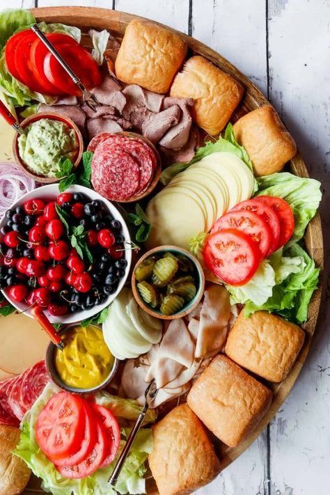 Sandwich Board for Lunch. Get inspired with these Easy Snack Boards for kids, adults, parties, and holidays. From how to built a Charcuterie board, Simple Charcuterie board ideas, Serve these easy snack ideas for breakfast, lunch, dinner, or a party or gathering! #sandwich #easysnackboards #snackboards #Charcuterieboards #snackideasforadults #snackideas #easyCharcuterieboards #Charcuterieboard #snacksforkids #kidssnacks Charcuterie Sandwich, Sandwich Charcuterie Board, Board Meals, Crowd Food, Snack Platters, Party Boards, Sandwich Platter, Charcuterie Board Ideas, Main Entrees