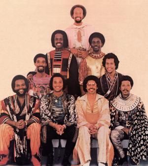 20 Reasons Why Earth, Wind & Fire Sets The Musical Standard: 1979 - "After The Love Has Gone" Isley Brothers, Earth Wind And Fire, Frankie Beverly, Singing Groups, Parliament Funkadelic, Earth Wind & Fire, Afro Men, R&b Artists, Real Music