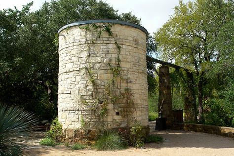 Rainwater Cistern, Water Catchment, Water Barrel, Natural Farming, Lady Bird Johnson, Storage Tanks, Rainwater Harvesting, Water Collection, Rain Barrel