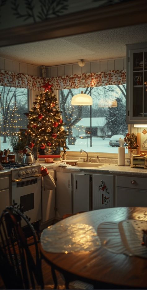 Christmas At Grandmas Aesthetic, Cozy Colorful Christmas, Nostalgia Christmas Decor, Rich Christmas Aesthetic, 2000s Christmas Aesthetic, 70s Christmas Aesthetic, Christmas Morning Aesthetic, 90s Christmas Aesthetic, 2000s Christmas