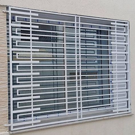 Iron Window Grill Modern Interior Design, Iron Grill Design Balconies, Ss Window Grill Design, Steel Window Grill Design Modern, Modern Window Grill Design Simple, Balcony Safety Grill Design, Window Grill Design Modern Houses, Safety Grill Design, Steel Grill Design