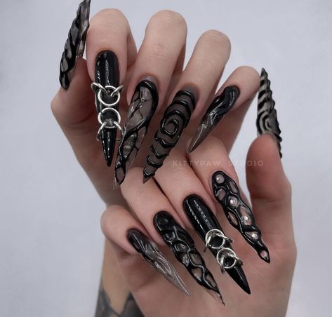 Black Halloween Nails, Holloween Nails, Punk Nails, Gothic Nails, Nagel Tips, Goth Nails, Grunge Nails, Her Nails, Glow Nails