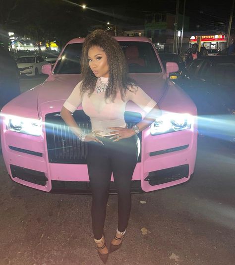 Nicki Minaj Car, To My Haters, Nicki Minaj Makeup, Old Nicki Minaj, Nicki Minaj Barbie, Nicki Minaj Photos, Highlights Curly Hair, Nicki Minaj Pictures, Pink Truck