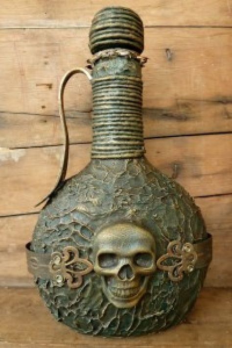 7 DIY Apothecary Jars – Glass Art Halloween Apothecary, Halloween Bottles, Halloween Potions, Manualidades Halloween, Pirate Treasure, 다크 판타지, Altered Bottles, Potion Bottle, Pirate Theme