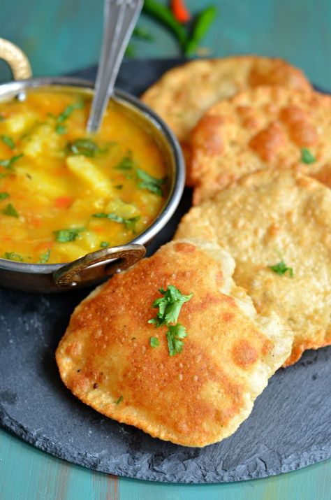 These Bedmi Pooris (lentil stuffed poori) are so easy to make, and make a filling and delicious breakfast when served with Aloo sabzi. I would suggest serving with Mathura ke dubki wale aloo. Both recipes on the blog Aloo Sabzi, Best Indian Recipes, Aloo Recipe, Aloo Recipes, The Best Breakfast, Potato Curry, Delicious Breakfast, Indian Dishes, Curries