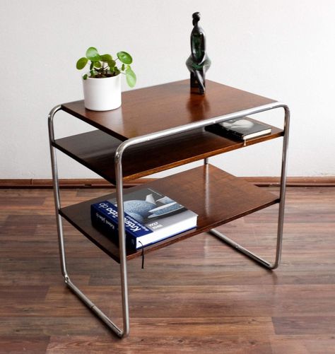 Marcel Breuer Table, Marcel Breuer Side Table, Bauhaus Interior Design, Bauhaus Interior, Bauhaus Furniture, Vintage Furniture Design, Flat Ideas, Iconic Furniture, Koln