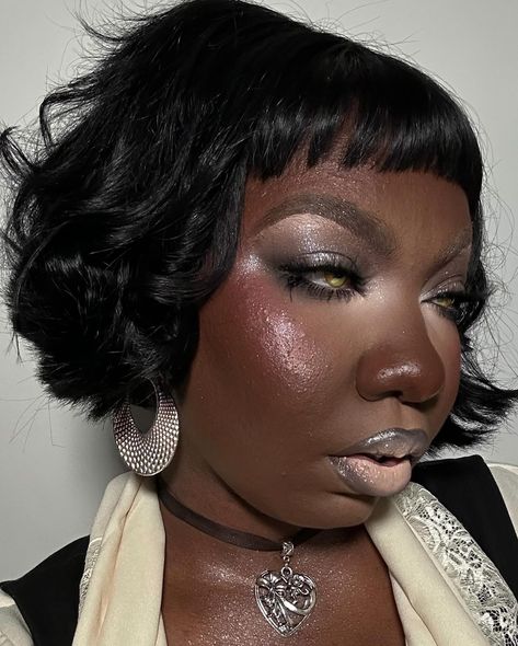 Cherry Lips, Makeup Is Life, Afro Punk, Makeup Blush, Eye Makeup Art, Dark Skin Makeup, Makeup Obsession, Cream Blush, Editorial Makeup