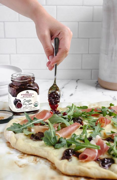 Fig Jam Pizza, Brie Fig Jam, Prosciutto Brie, Emily Griffin, Fig Pizza, Feta Pizza, Prosciutto Pizza, Pizza Special, Stonewall Kitchen