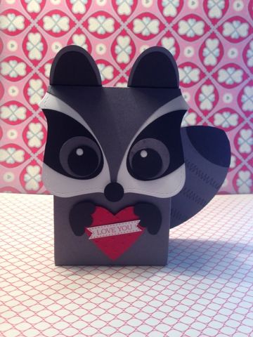 So Cute!! Dani's Thoughtful Corner: Raccoon Valentine Treat box CASE Wolf Valentines Box Ideas, Red Panda Valentines Boxes, Raccoon Valentines Day Boxes, Fox Valentines Day Box Ideas, Owl Valentines Boxes, Valentine Day Boxes, Preschool Valentines, Valentines Art, Valentines Day Treats