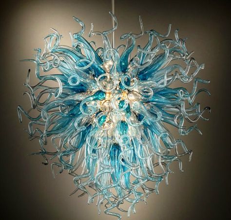 Top-10-Most-Expensive-Chandeliers-In-The-World2 -The-Etrange-Zenith-Sur-La-Lagune. Hand Blown Glass Chandelier, Lampe Art Deco, Blue Chandelier, Glass Chandeliers, Blown Glass Chandelier, Glass Installation, Blown Glass Art, Luxury Chandelier, Chihuly