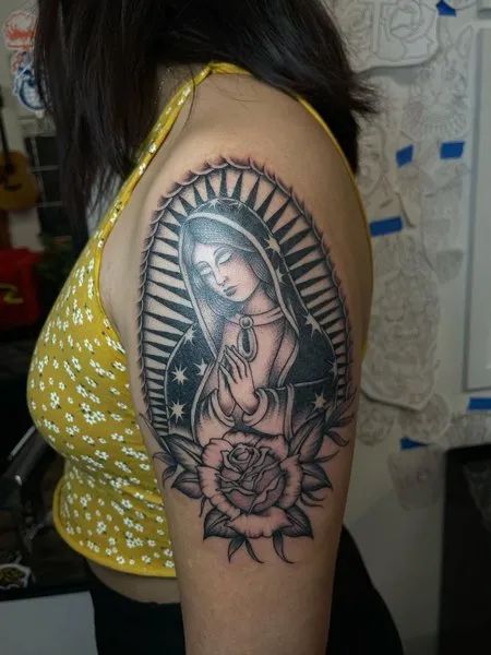 Virgin Mary Praying Tattoo Mary Praying Tattoo, Virgin Mary Praying Tattoo, Virgin Mary Tattoo For Women Arm, Mary Tattoos For Men, Virgin Mary Tattoo For Women, Spirituality Tattoos, Praying Tattoo, Virgin Mary Tattoos, Mary Tattoos