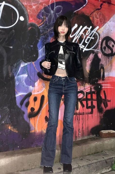 Grunge Outfits For Short Women, Rockstar Gf Fashion, Rockstar Gf Outfit Aesthetic, Rockstar Girl Outfit, Y2k Rockstar, Peony Aesthetic, Trending Streetwear, Rock Star Outfit, Street Outfits