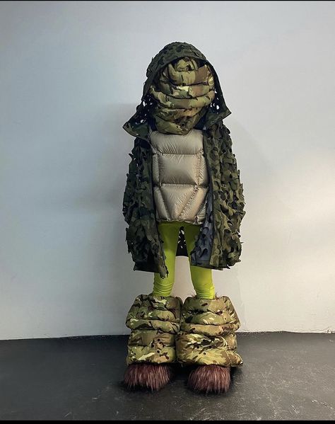 Swamp Outfit, Dingyun Zhang, Hidden Ny, Fashion Designer Studio, World Fashion, Graduation Project, Spring Summer 2022, Fashion World, Summer 2022