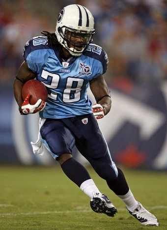 Chris Johnson Tn Titans, Tennessee Titans Football, Titans Football, Chris Johnson, Houston Oilers, One Hit Wonder, Sport Inspiration, Tennessee Titans, Running Back