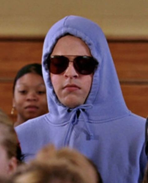 Cold Allergy, Mean Girls Aesthetic, Stile Blair Waldorf, Current Mood Meme, Seasonal Allergies, Funny Profile, 웃긴 사진, Funny Profile Pictures, Funny Reaction Pictures