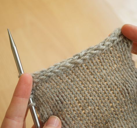 I-Cord Bind-Off — Andrea Rangel Bind Off Knitting, Knitting Stitches Tutorial, Knitting Basics, I Cord, Bind Off, Needle Arts, Knitting Techniques, Knitting Stitches, Needle And Thread