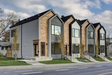 Modern Calgary townhouse breaks record price - The Globe and Mail Modern Townhouse Exterior Design, Fourplex Exterior, Modern Townhouse Facade, Modern Townhouse Designs, Townhouse Facade, Townhouse Architecture, Townhouse Exterior, Modern Townhouse, Duplex Design