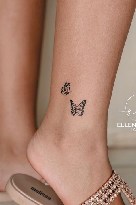 55 Meaningful Fine Line Tattoos for Minimalist Women Small Ankle Tattoos For Women, Inside Ankle Tattoos, Girly Hand Tattoos, Butterfly Ankle Tattoos, Classy Tattoos For Women, Butterflies Tattoo, Simple Tattoos For Women, Small Girly Tattoos, Ankle Tattoos For Women