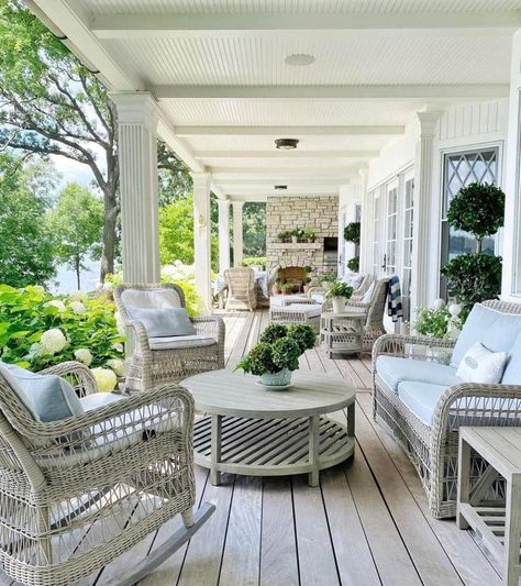 Coastal Patio Ideas, Coastal Patio, Summer Porch Decor, Porte Cochere, Summer Porch, Porch Furniture, Hill Interiors, Enchanted Home, Front Porch Decorating