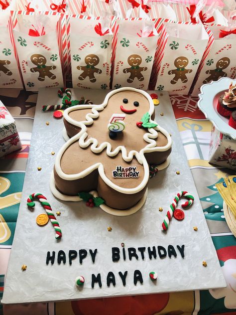 Gingerbread man birthday cake Gingerbread Birthday Cake Ideas, Gingerbread Shaped Cake, Gingerbread Cake Design, 1st Birthday Christmas Cookies, Gingerbread Man Cake Ideas, 1st Birthday In December Party Ideas, Gingerbread Man Birthday Cake, Gingerbread Smash Cake, Gingerbread Theme Cake