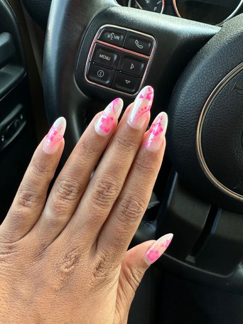 Chrome Nails Flowers, Chrome Hibiscus Nails, Hibiscus Nails Almond, White Hibiscus Nails, Hawaiian Flower Nails Hibiscus, Hibiscus Flower Nails Almond, Malibu Nails, Almond Flower Nails, Chrome Flower Nails