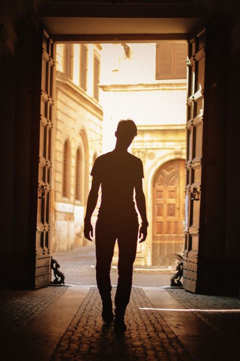 Male portrait, silhouette, portrait, light, door way, Rome, Italy | Emily Wilson Photography Man Silhouette Photography, Silhouette Photoshoot, Portrait Silhouette, Portrait Light, Mens Photoshoot, Male Portraits, Door Way, Photography Men, Grand Entryway