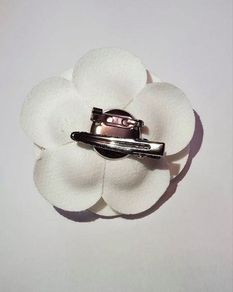 Price - 80.00 
Inspired by Chanel Camellia Brooch Fabric Felt  Flower  Pin Clip White . Size - 3". Can be use as a brooch and hair accessories Brooch Fabric, Chanel Camellia, Felt Flower, Flower Pins, Felt Flowers, Chanel, Felt, Hair Accessories, Hair