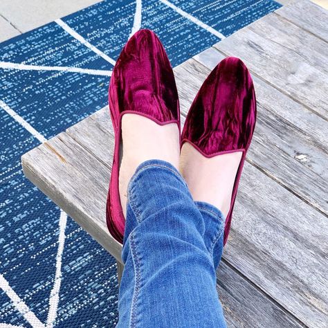 Read this before you buy a pair of Birdies. I've tried all of the trendy flats - Rothys, Allbirds, Tieks, and Birdies. And here's how I think Birdies rank...  #birdies #shoes #birdiesslippers #heron #velvet #rubyvelvet #velvetshoes #jeweltones Birdies Shoes, Birdies Starling Outfit, Birdies Shoes Outfit, Birdies Shoes Size 10, Birdies Loafers, Birdies Starling, Velvet Shoes Flat, Chic Red Slip-on Flats, Cognac Flats