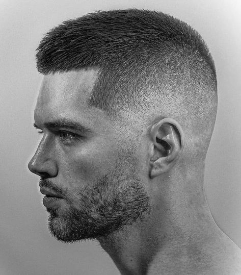 Top 31 Attractive Buzz Cut Hairstyles for Men 14 Beards Tattoos, Very Short Hair Men, Types Of Fade Haircut, Men Fade Haircut Short, Fade Haircut Styles, Best Fade Haircuts, Short Fade Haircut, Buzz Cut Hairstyles, Filmy Vintage