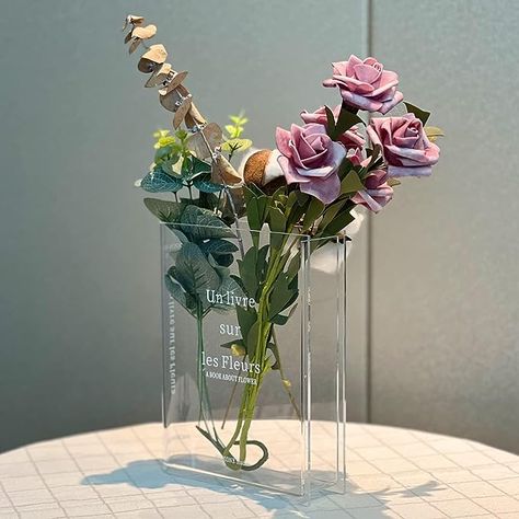 This Acrylic Book Vase is made of durable acrylic material with a transparent design, which is lighter than glass, less prone to damage, and has a longer service life. Book Flower Vase, Cute Bookshelves, Book Vase, Clear Book, Unique Flower Vases, Rectangular Vase, Acrylic Vase, Flower Acrylic, Vase For Flowers