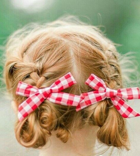 Hairstyles School, Beautiful Hairstyles, Easy Braids, Vintage Americana, Mini Bows, Long Hair Girl, Red Gingham, Different Hairstyles, Volume Hair