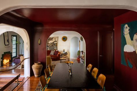 Maroon Dining Room, Colonial Color Palette, Orange Painted Walls, Colonial Colors, House In Los Angeles, Living Room And Kitchen Design, Living Room Wall Color, California Bungalow, Modern Colonial