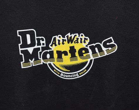 Logo t-shirt Dr Martens Logo, Doc Martens Aesthetic, Dm Boots, Acdc Logo, Corporate Id, London Logo, Picture Collage Wall, Ideal Client, Doc Martens